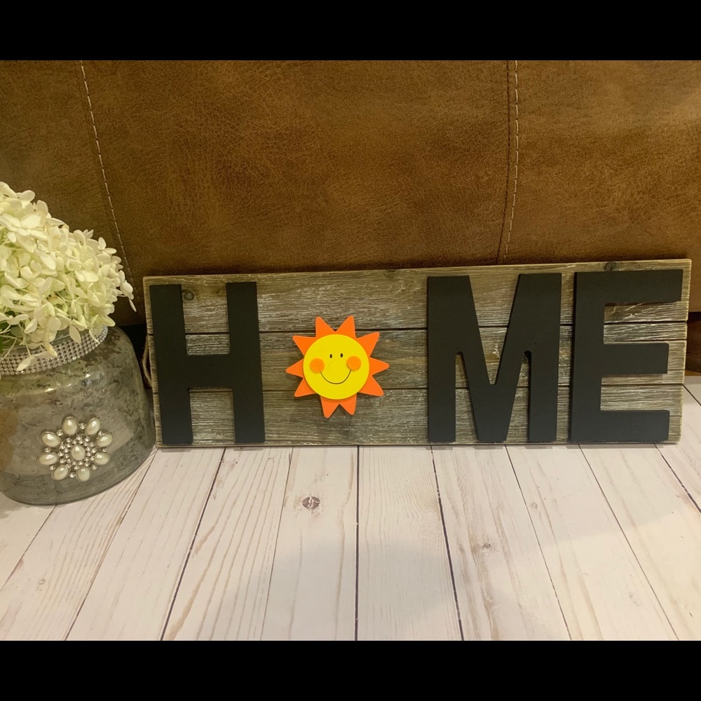 Interchangeable “Home” Sign - Picture 4 of 4